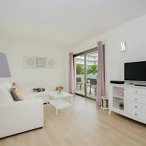 apartamento-en-la-playa-cala-millor-mallorca.allmallorcahotels.com/